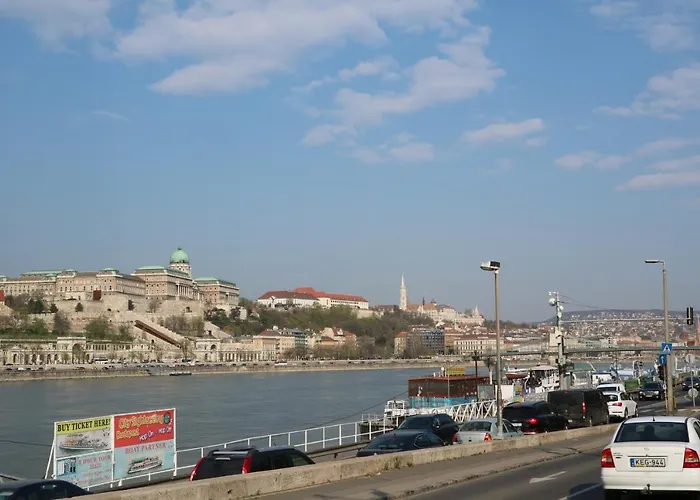 Apartman House4us.central Budapest.luxury Apartment. Deak Ferenc Ter